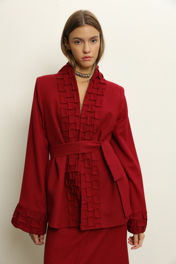 WOOL BURGUNDY BLAZER WITH PLEATED DETAILS